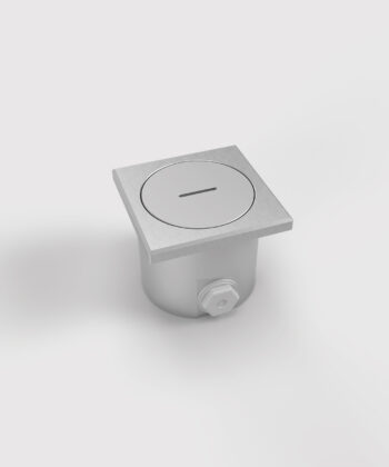 Bodensteckdose 7601AW für den Aussenbereich aus Aluminium Deckel geschlossen Rahmen quadratisch