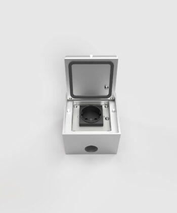 Bodensteckdose 8701A aus Aluminium mit einem Steckplatz Schuko-Steckdose Deckel offen