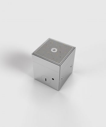 Bodensteckdose 8900B mit Magnet im Deckel geschlossen mit Bodenbelag