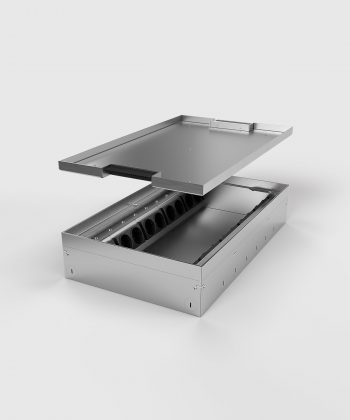 Bodentank 8920B mit 20 Steckplätzen Deckel angehoben ohne Bodenbelag